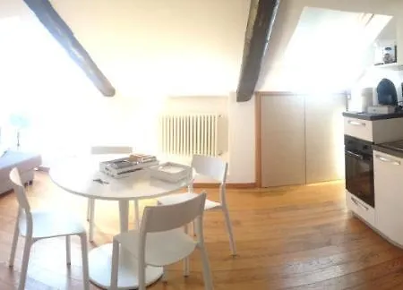 Semesterbostad Duomo 326